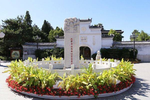 万安公墓介绍 万安公墓介绍